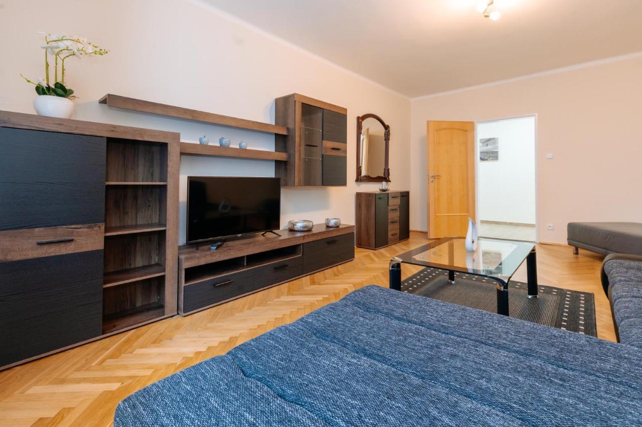 Apartments Tgm 11 Karlovy Vary Exterior foto
