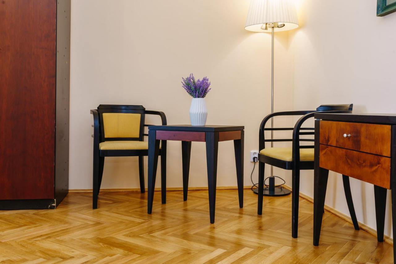 Apartments Tgm 11 Karlovy Vary Exterior foto